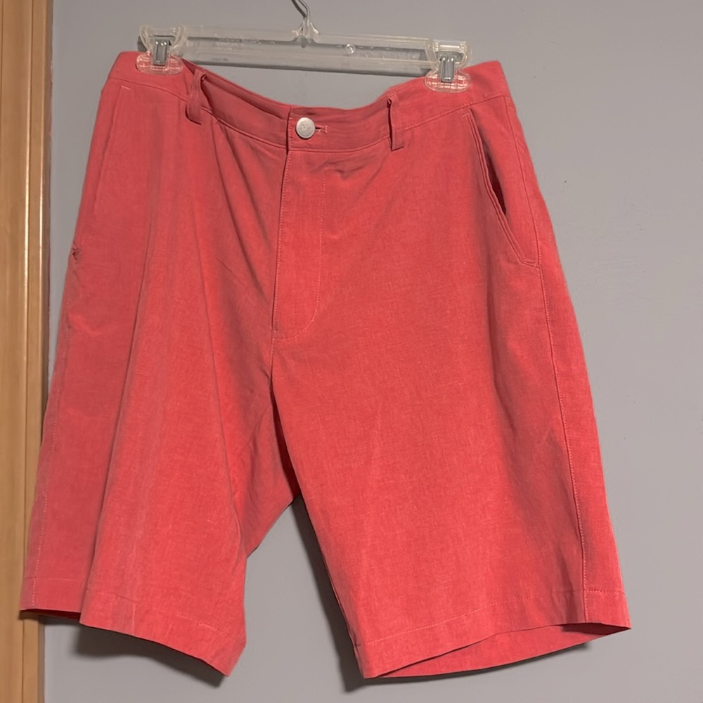 Peter Millar Men’s Crown Sport PEP Pink Flat Front Shorts Size 32